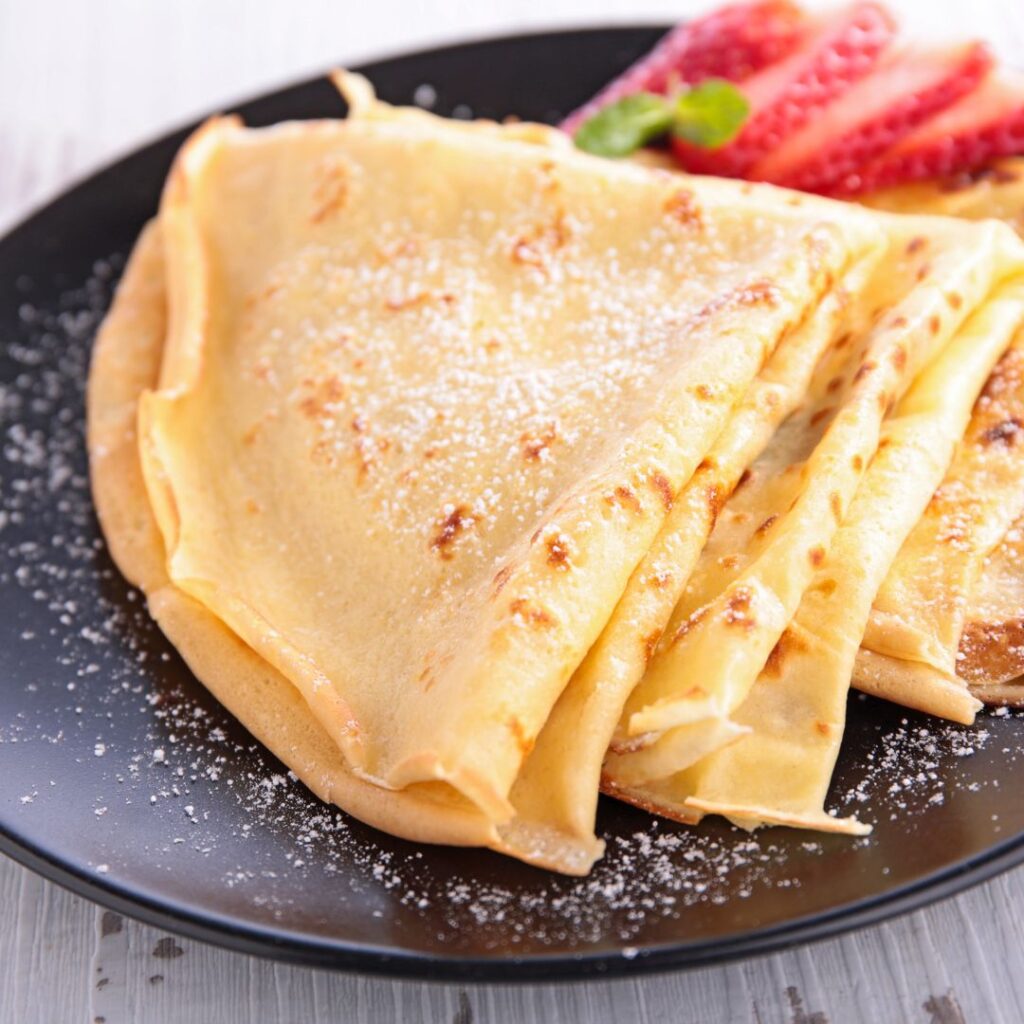 An authentic Paris crepe