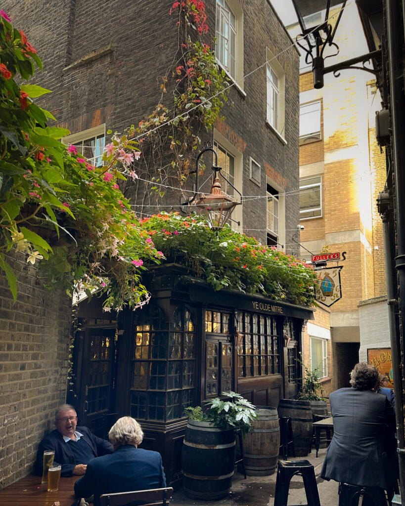 The tiny pub Ye Olde Mitre in Holborne, London