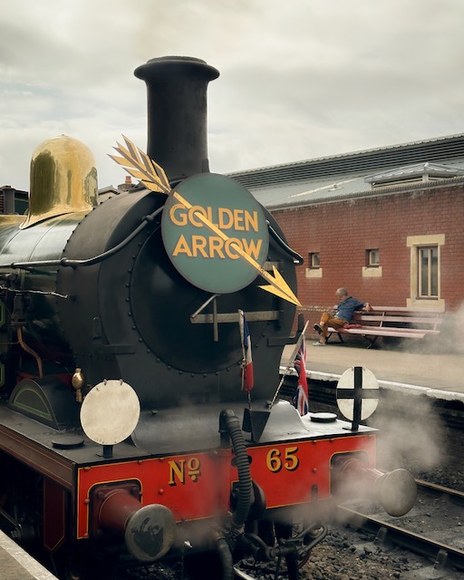 The Bluebell Railway's Golden Arrow lunch train